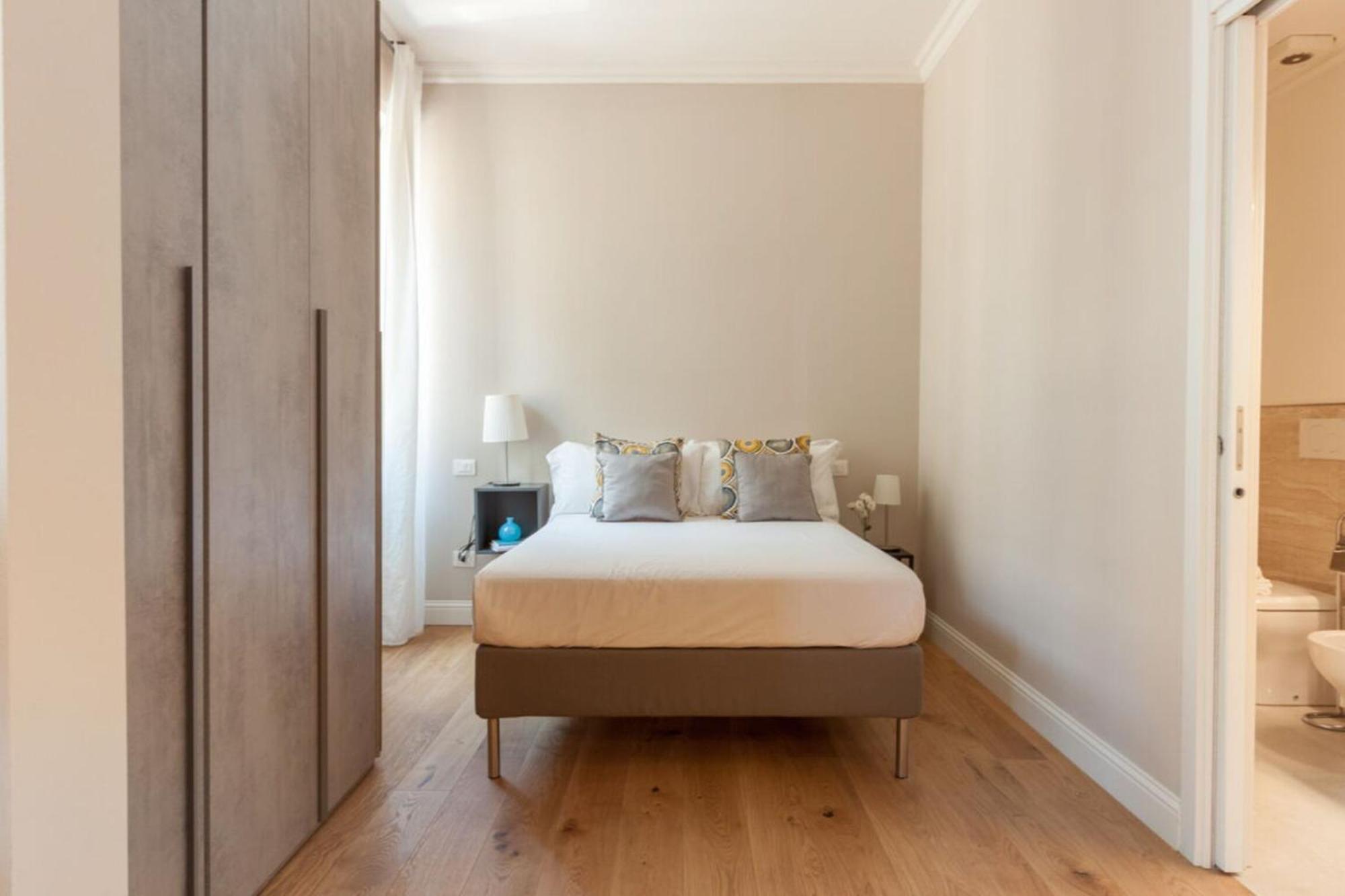 Italian Experience-Lungarno Suite Apartment Firenze Bagian luar foto