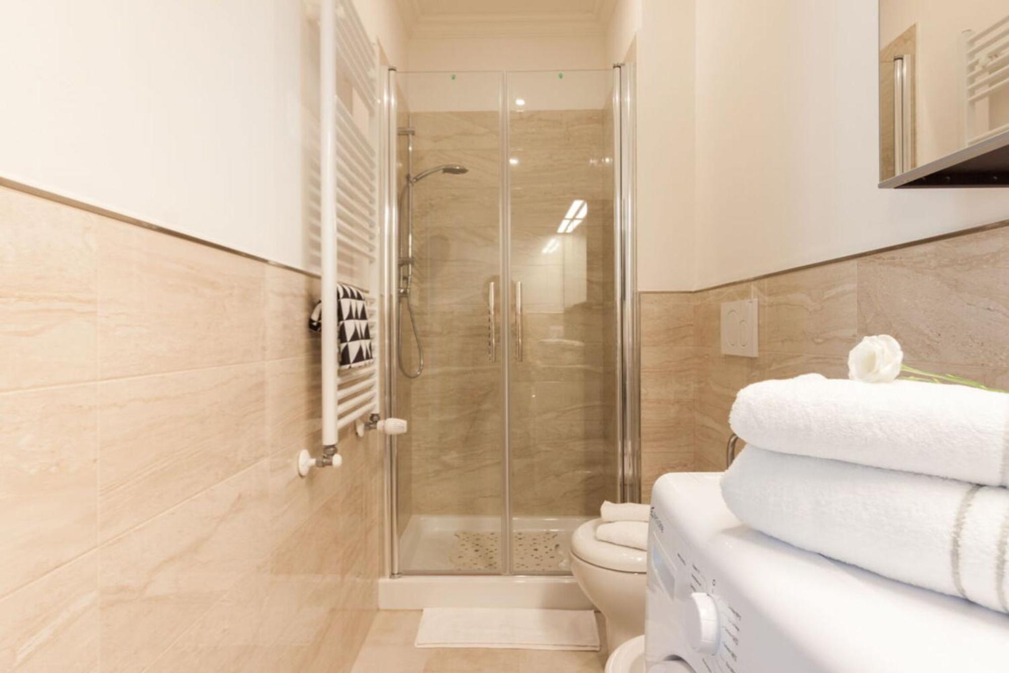 Italian Experience-Lungarno Suite Apartment Firenze Bagian luar foto